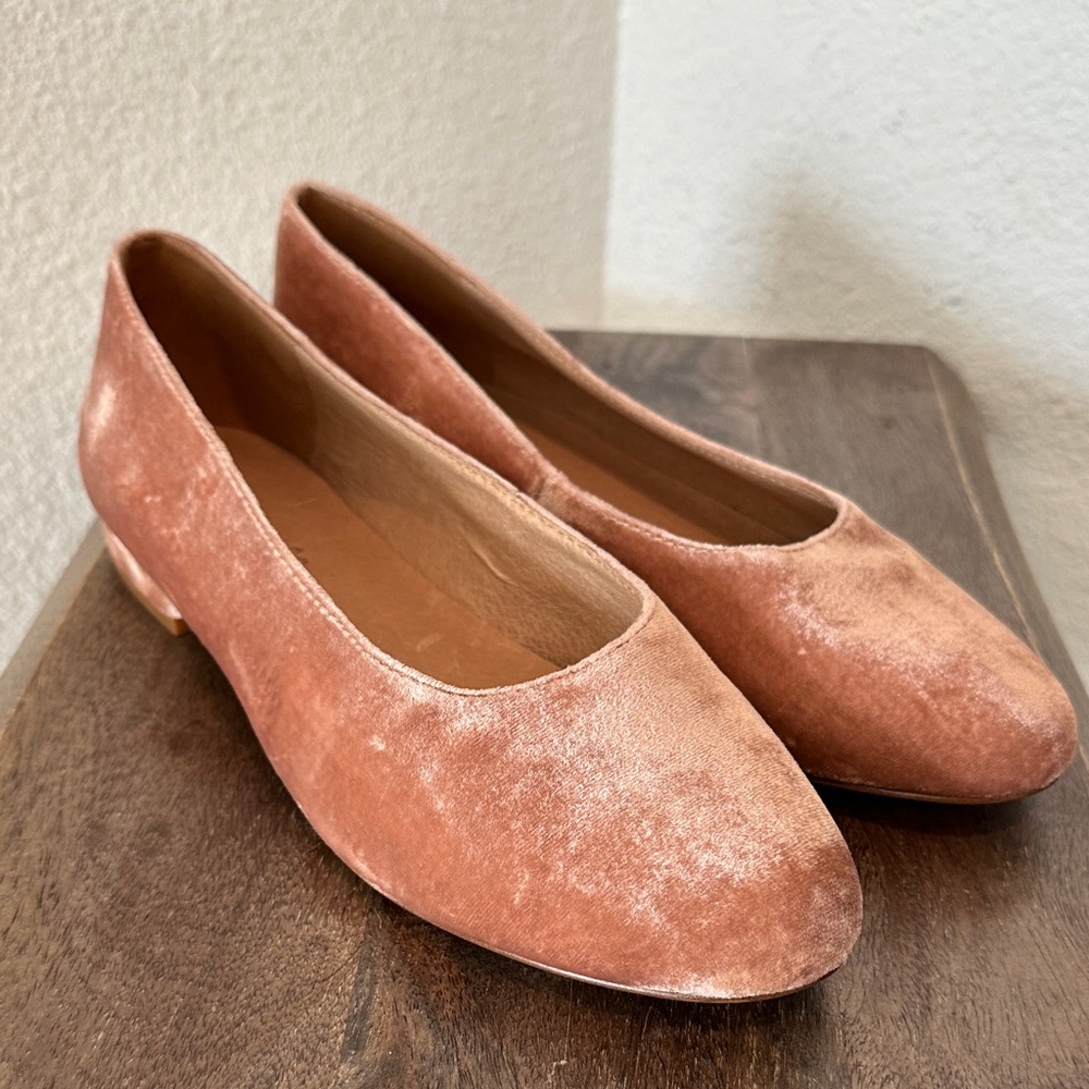 Madewell Leia Ballet Flat in Velvet Size 6